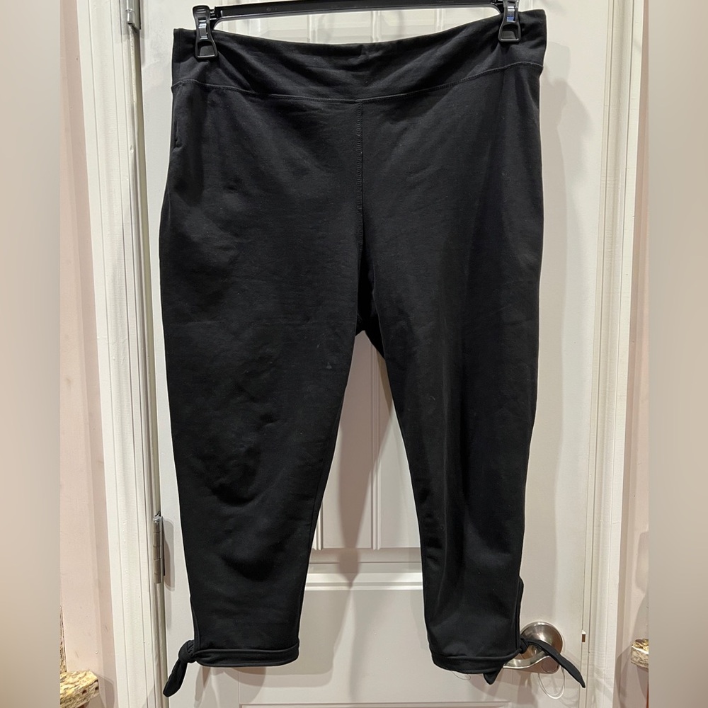 French Laundry Black Knit Tie Leg Capri Pants Sz 3x